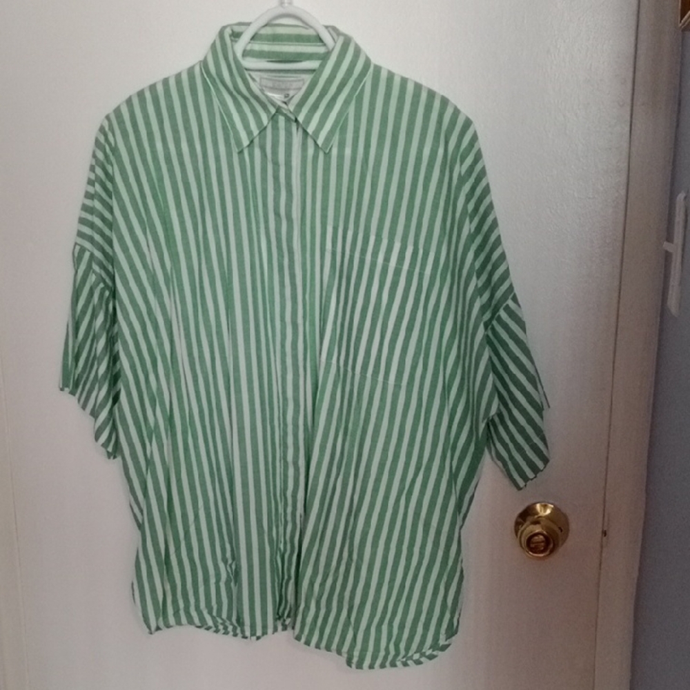 Vintage Pit To Pit 28.Eaton Casual Green and White Striped Button Down Shirt